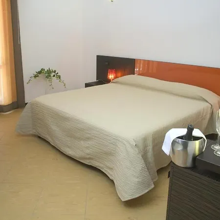 Castellammare Smart 3*